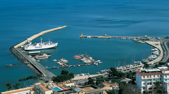 ISCHIA-PORT-CASAMICCIOLA550