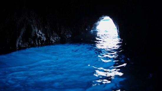 The-Blue-Grotto550